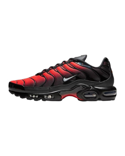 AIR MAX PLUS TN “ DEADPOOL “