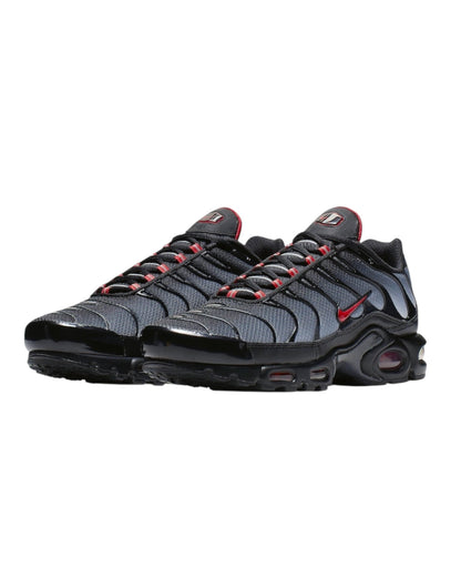 AIR MAX PLUS TN “ BLACK GRADIENT RED “